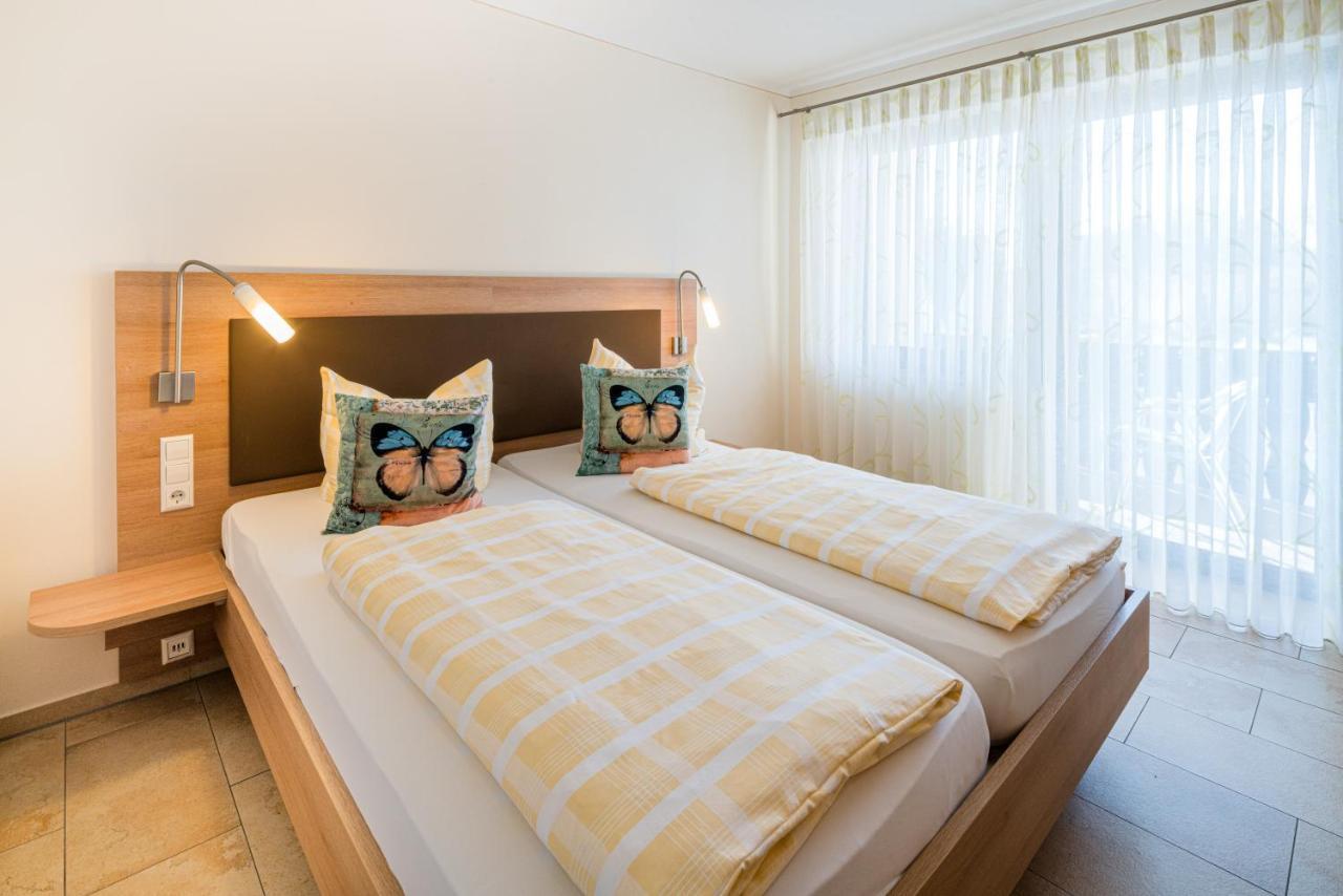 Hotel Goldener Loewe Gunzburg Bagian luar foto